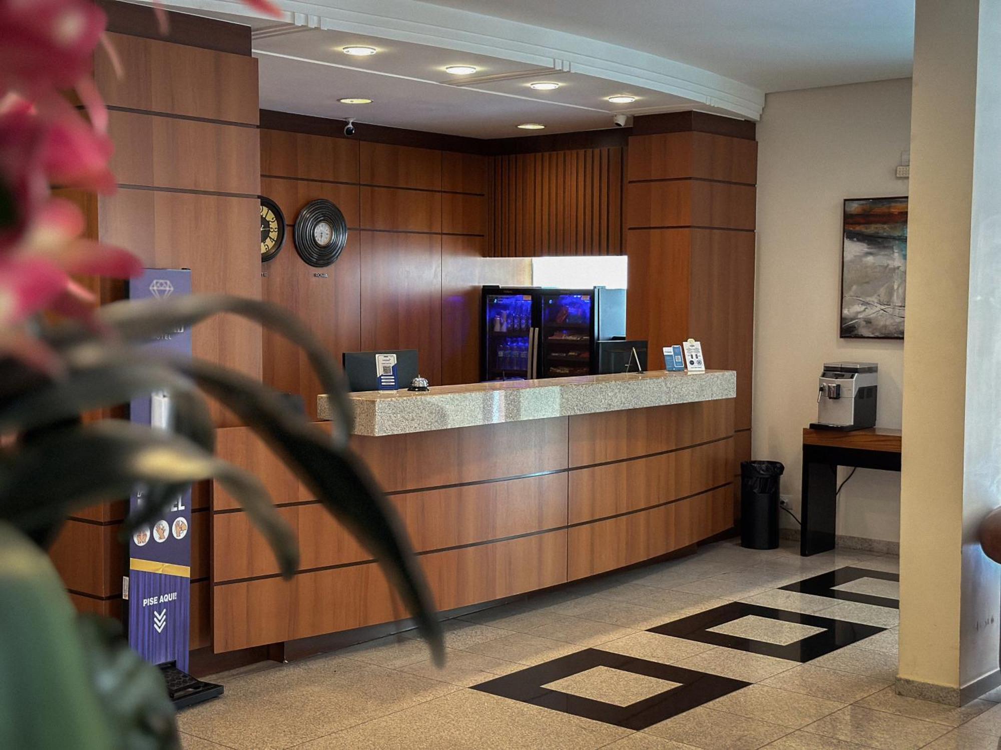 Hotel Cianorte Diamond Екстериор снимка